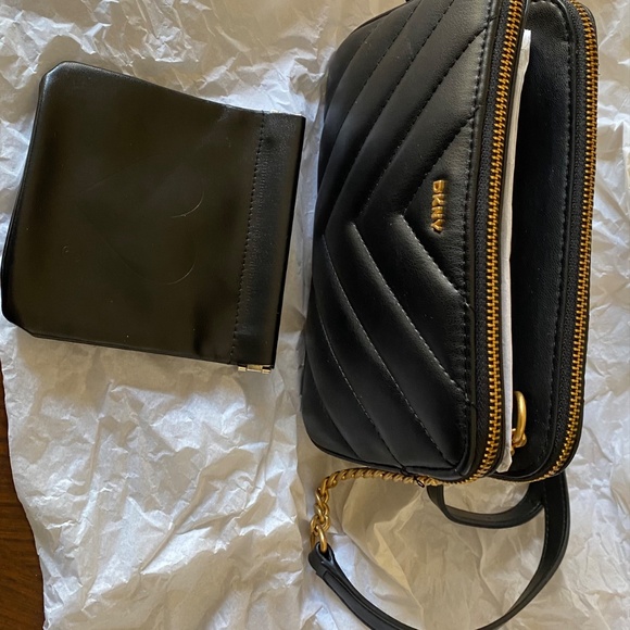 BRAND NEW DKNY Veronica MD Shoulder purse - Picture 4 of 9